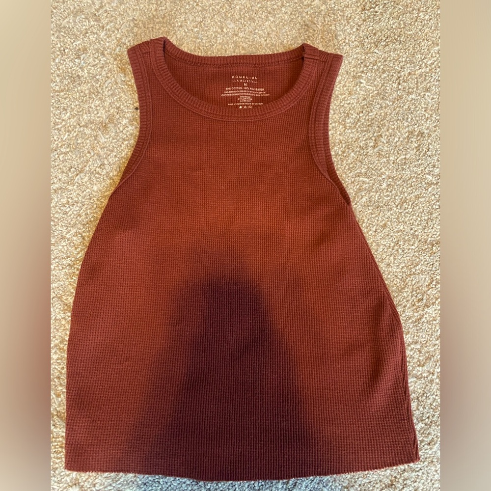 Maroon waffle knit cropped tank .
